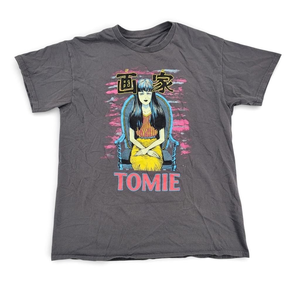 Junji‎ Ito Womens L Graphic Tee Cotton Gray Tomie Horror Anime Shirt